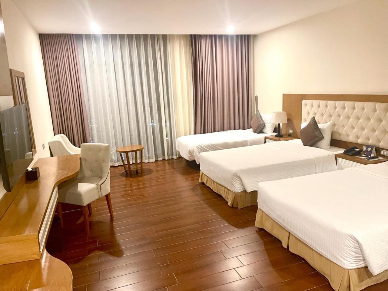 Muong Thanh Cua Dong Hotel Vinh Exteriör bild